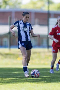 Bild 70 - wBJ Hamburger SV - Hertha BSC : Ergebnis: 5:2